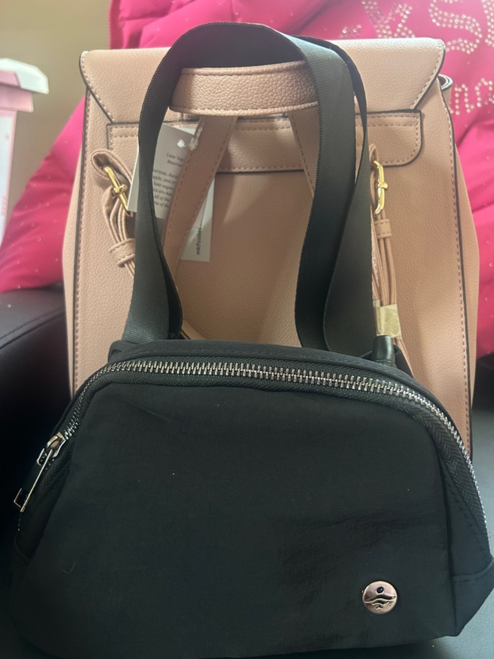 Black Women’s HALARA famnypack Bag - Casual Everyday Style